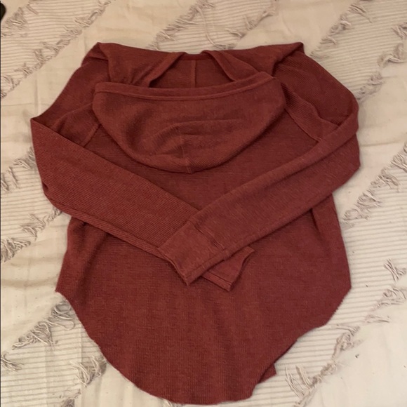 Aritzia waffle long sleeve - Picture 4 of 4